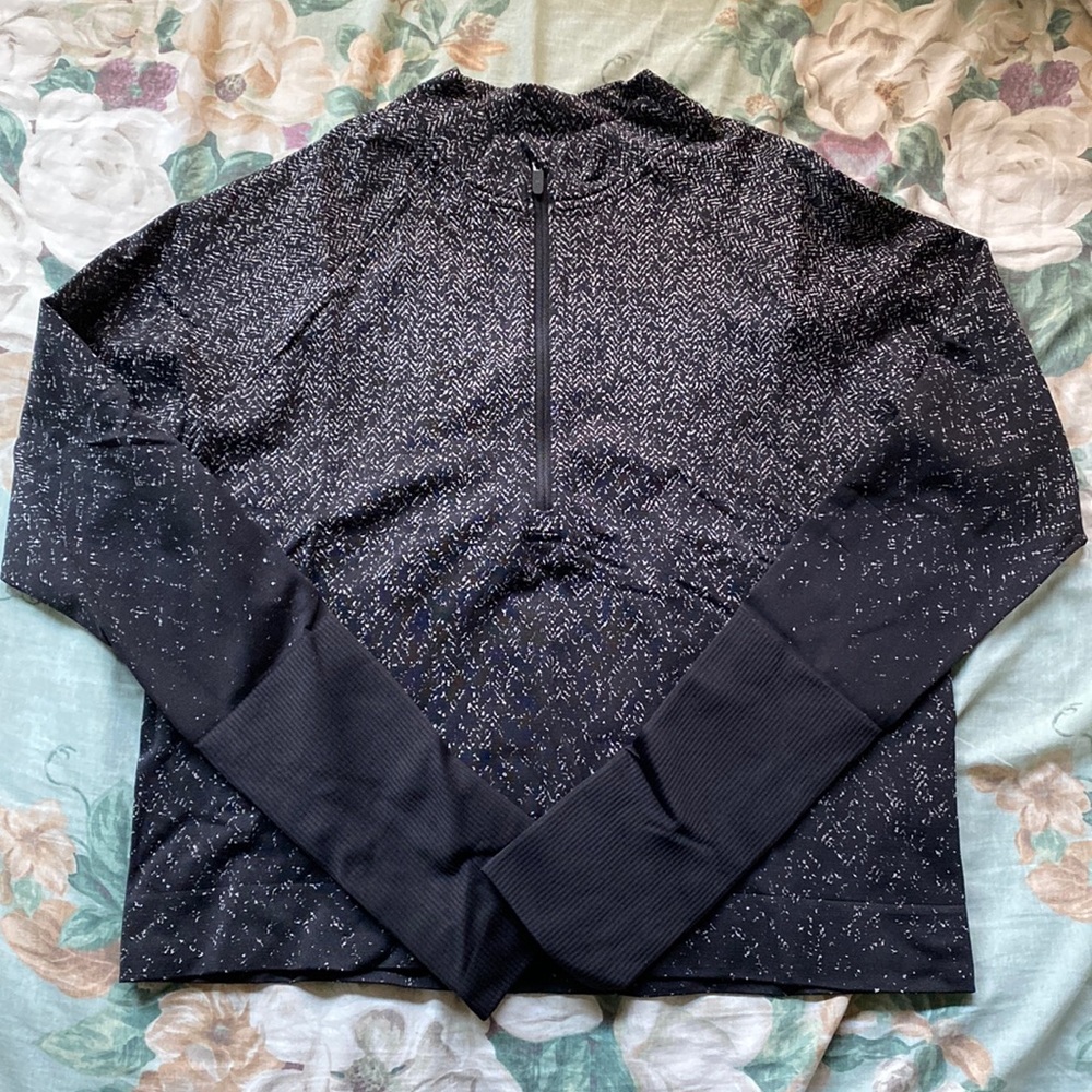 Lululemon Pullover Top